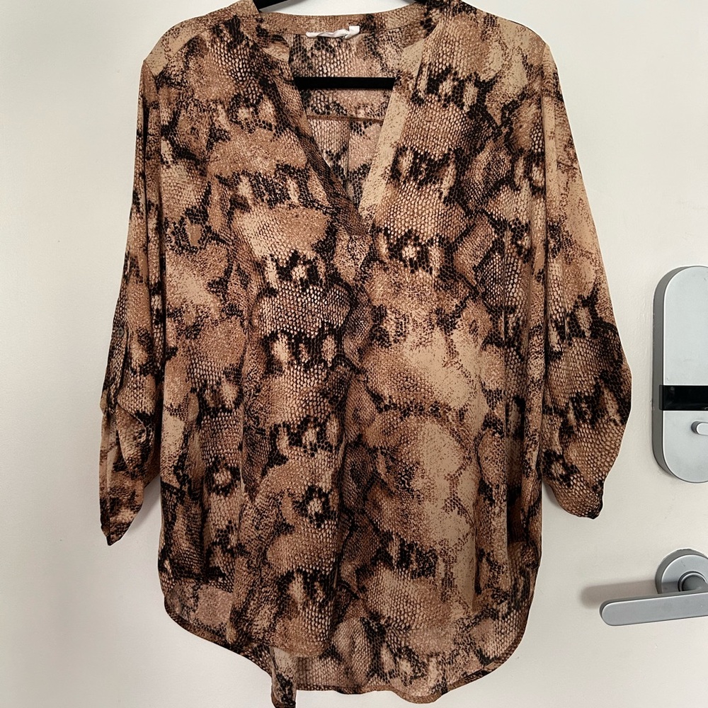 Lush 3/4 Sleeve Blouse
